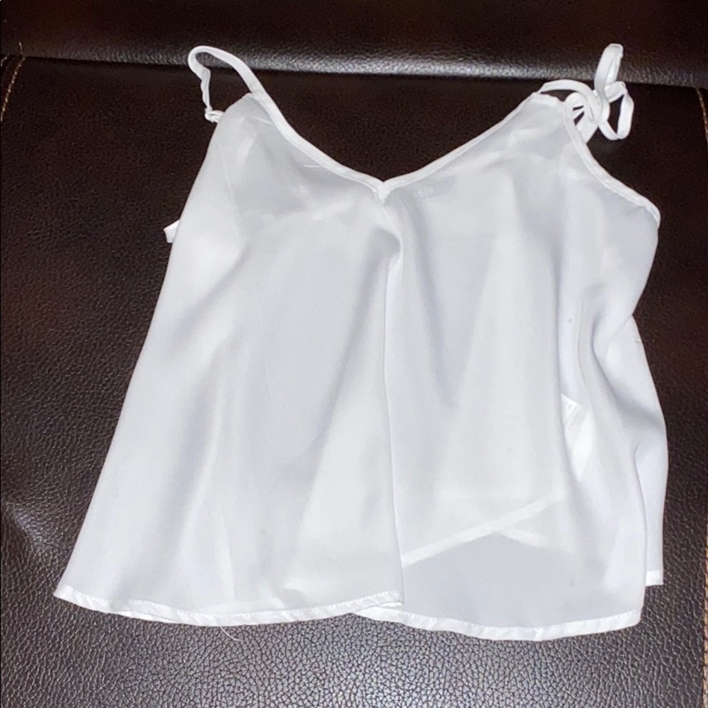 White tank
